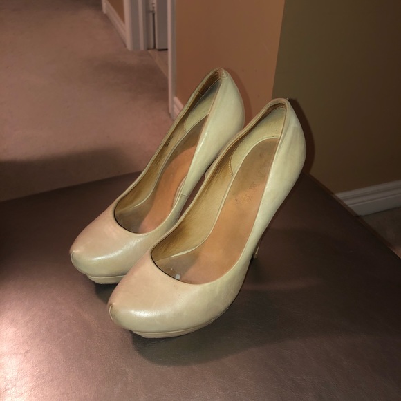 Beige Aldo Heels - Picture 2 of 2